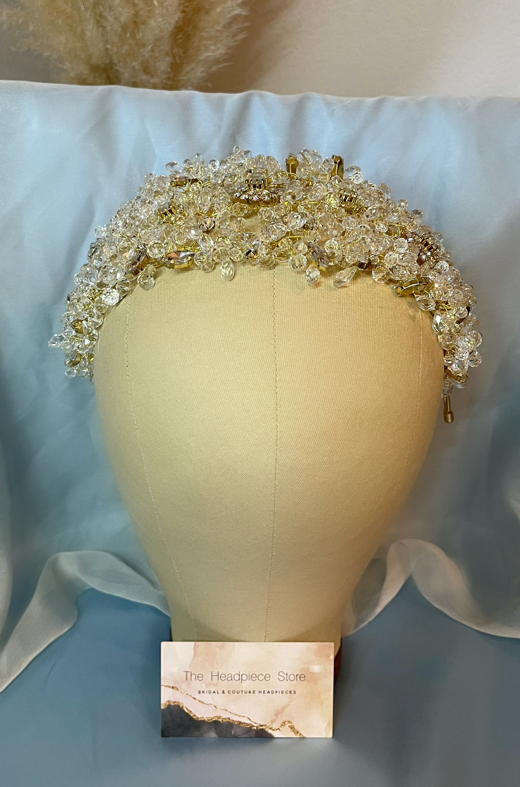 The Crystal and Gold Lara