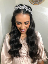 Load image into Gallery viewer, The Flora
