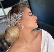 Load image into Gallery viewer, The Giselle
